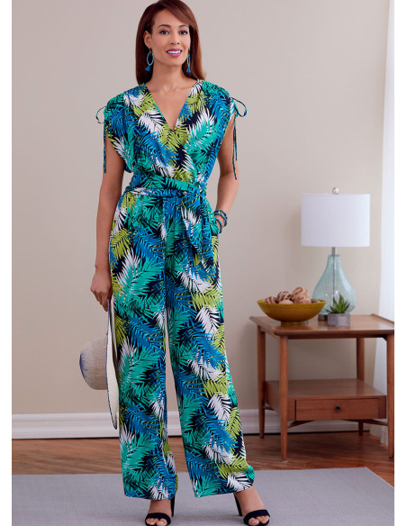 Modello di tuta e cintura - Butterick 6756