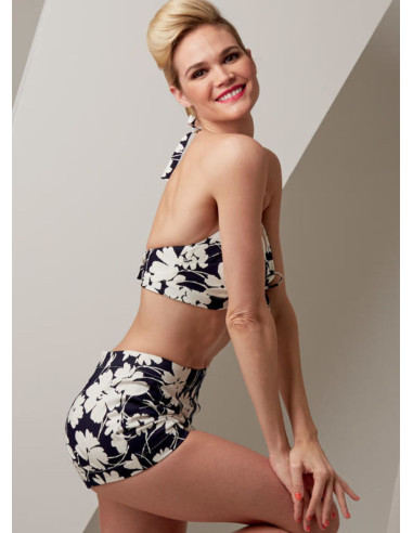 Modello di reggiseno, pantaloncini e soprattutto - Vogue 9255