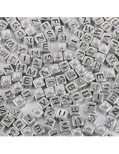 Sacchetto di 100 perline quadrate argento - Lettere nere