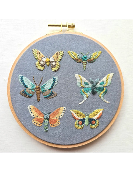Kit ricamo - Moth Sampler