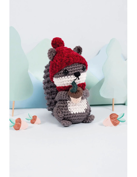 Kit amigurumi - Scoiattolo goloso