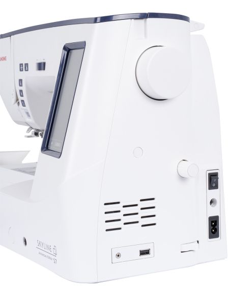 Macchina per cucire Janome Skyline S7