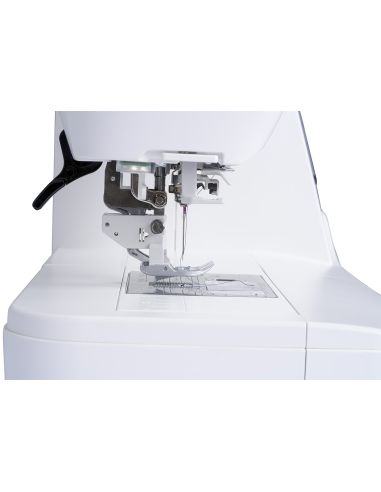Macchina per cucire Janome Skyline S7