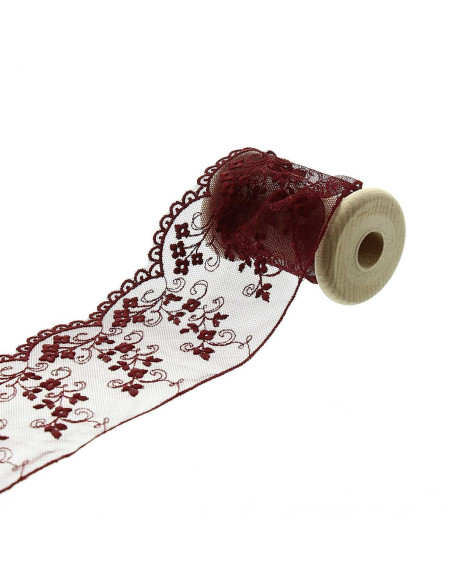Pizzo ricamato su tulle - Bordeaux