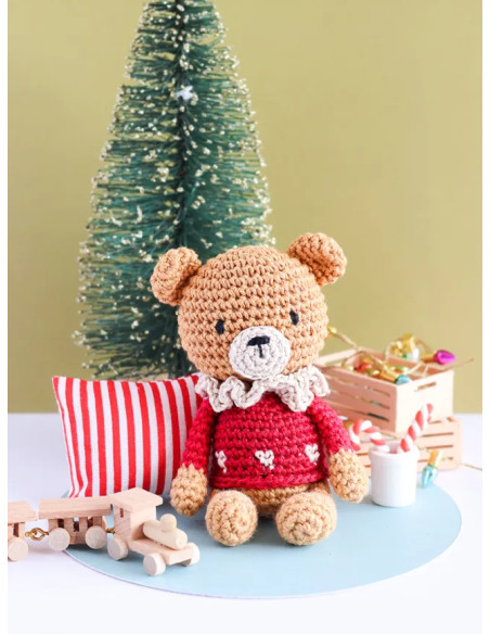 Set di palline di Natale amigurumi all'uncinetto - L'orsetto