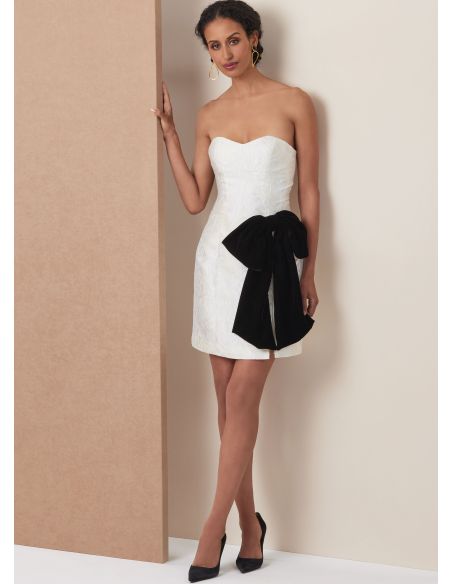 Modello di mantello - Vogue 2133