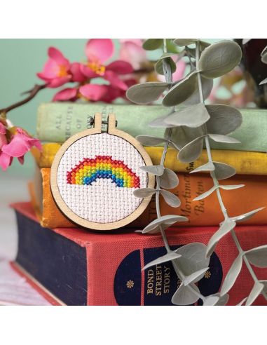 Mini kit ricamo a punto croce - Love is love